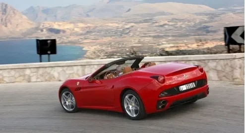 У Ferrari больше не будет версий с «механикой»