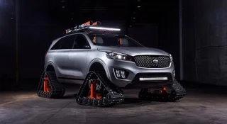 Кросовер Kia Sorento поставили на гусениці