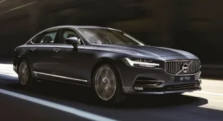 Седан Volvo S90 отримав тримісну люкс-версію