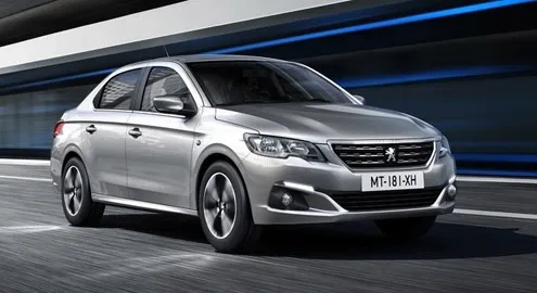 Седан Peugeot 301 слегка обновился