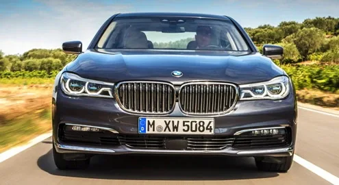 BMW 7 Series sedan recognized as the best car for chauffeurs
