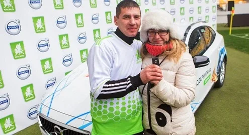 The sixth Volvo from OKKO went to Chernivtsi, with 2 more cars to be given away