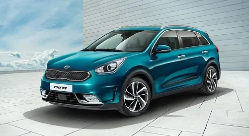 Sales of the hybrid crossover Kia Niro have started in Ukraine