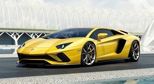 Lamborghini представила обновленный Aventador