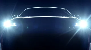 Kia подражнила черговим відеотизером спорт-седана GT