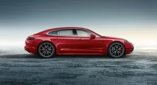 Топ-версії Porsche Panamera додали ексклюзивності