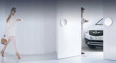 Opel Crossland X crossover partially declassified