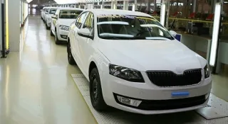 Автовиробництво в Україні продовжує скорочуватися