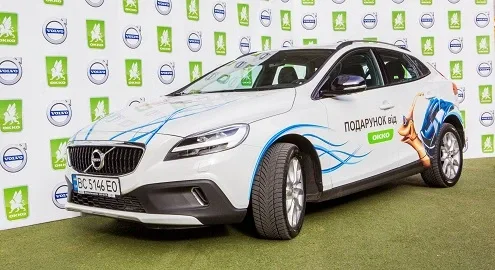 Новый хэтчбек за пост в Facebook – дополнительный шанс выиграть Volvo от «ОККО»