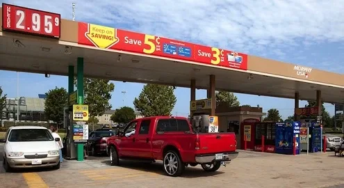 American drivers prefer to have breakfast at gas stations