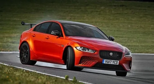 Jaguar XE отримав екстремальну версію SV Project 8