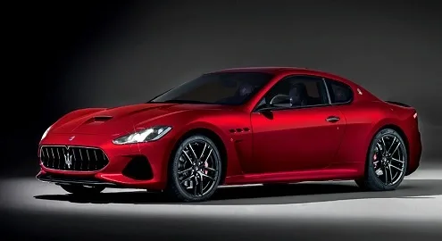 Спорткар Maserati GranTurismo трохи оновився
