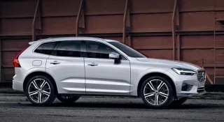 Новий Volvo XC60 обзавівся спорт-пакетами від Polestar