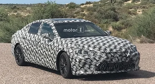 Новий Lexus ES виїхав на тести