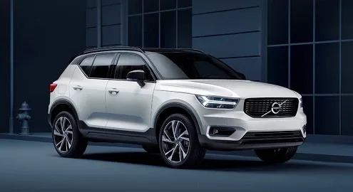 Кросовер Volvo XC40 повністю розсекречений