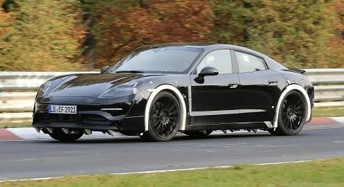 Перший електрокар Porsche помічено на тестах