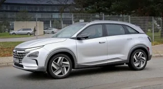 Водневий кросовер Hyundai FCEV виїхав на фінальні тести