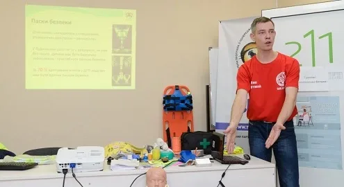 OKKO and Traffic Challenge completed the first stage of trainings for responsible parents within the framework of the project 'Please, buckle up!'