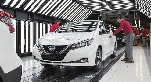 Новый Nissan Leaf начали выпускать в Европе