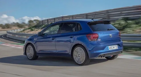 Хот-хэтч Volkswagen Polo GTI станет еще мощнее