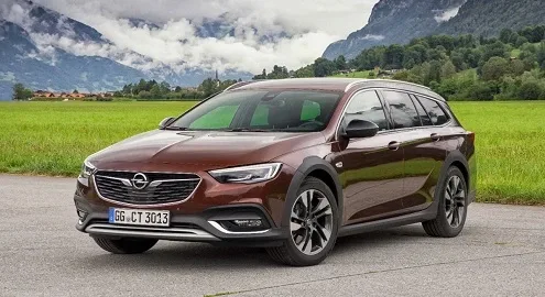 Новая Opel Insignia уже получила 100 000 заказов в производство!