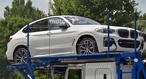 New BMW X4 spotted without camouflage