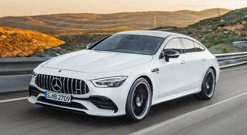 Спорткар Mercedes-AMG GT получил пятидверный кузов