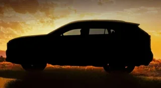 Нова Toyota RAV-4 дебютує наприкінці березня