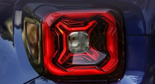 Updated Jeep Renegade debuts in Turin