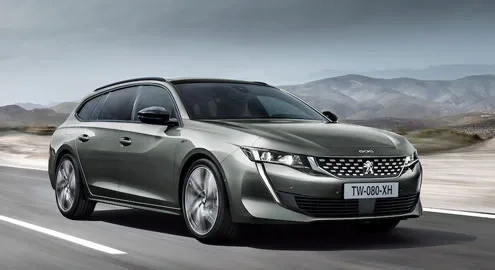 New Peugeot 508 has acquired a station wagon body
