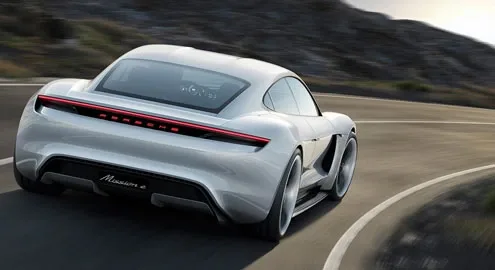Раскрыты официальные характеристики электрокара Porsche Taycan
