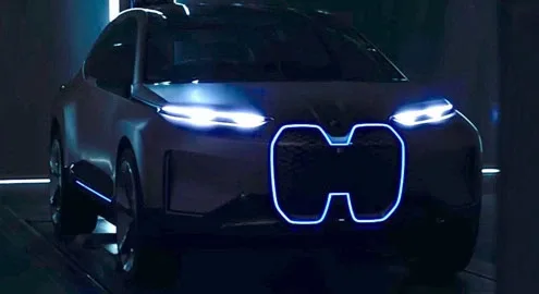 Электрокар BMW iNext рассекретили на видео