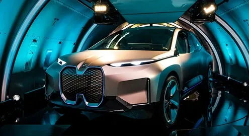 Электрокроссовер BMW iNext представили официально