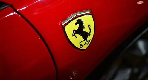 Первый кроссовер Ferrari назовут Purosangue