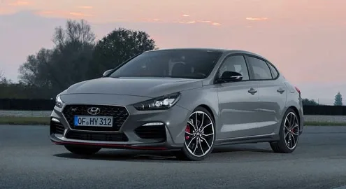 Hyundai i30 Fastback gets sport version