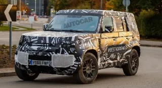 Новий Land Rover Defender виїхав на тести