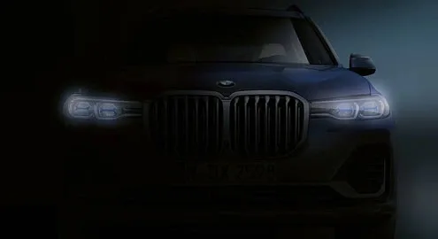 Кроссовер BMW X7 показался без камуфляжа