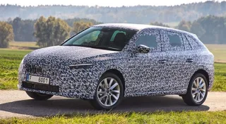 Skoda рассекретила интерьер хэтчбека Scala