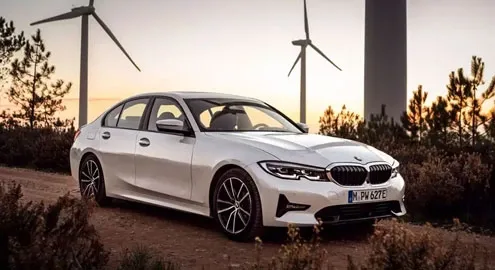 Новая BMW 3-Series получила гибридный вариант