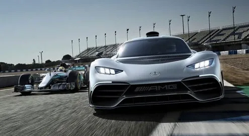 Дебют серийной версии гиперкара Mercedes-AMG One отложен