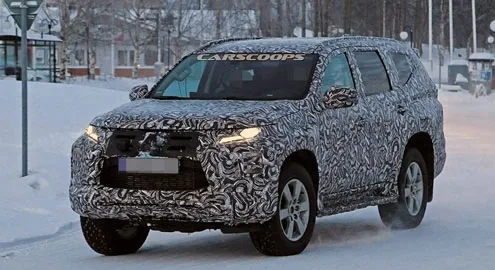 Рестайлинговый Mitsubishi Pajero Sport замечен на тестах