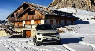 Справжнє бездоріжжя - це тільки для Jeep!