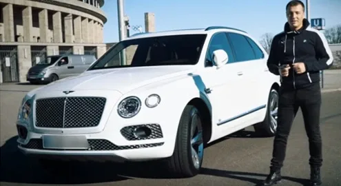 Bentley Bentayga crossover review - what do you pay almost 300 thousand euros for?
