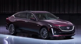 Седан Cadillac CT5 дебютировал в Нью-Йорке