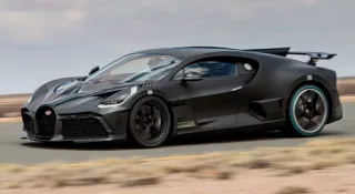 Bugatti Divo hypercar tested in the desert