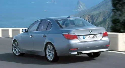 BMW отзывает более полумиллиона автомобилей