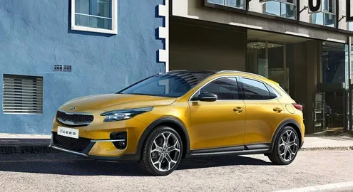 Kia XCeed crossover officially debuted