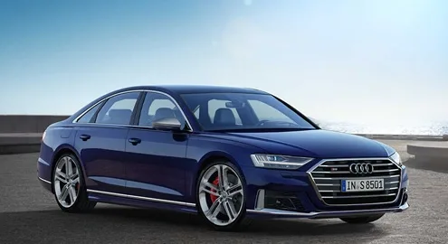 Новый Audi S8 наделили гибридными технологиями