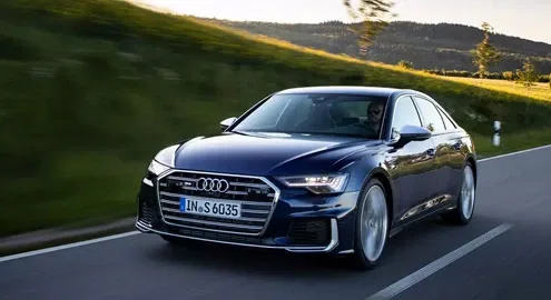 Новый Audi S6 получил бензиновую версию