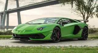 Lamborghini postpones the release of the new Aventador
